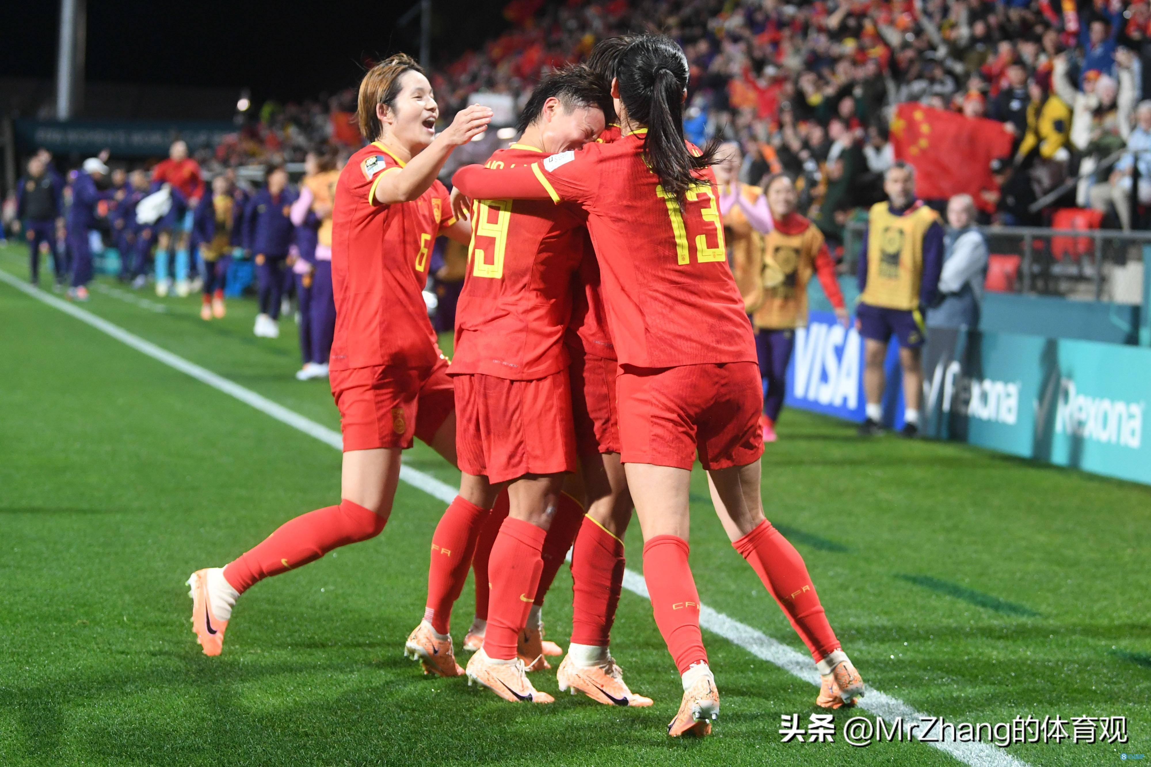 关于女足冠军赛激情四溢，场上风云变幻！的信息