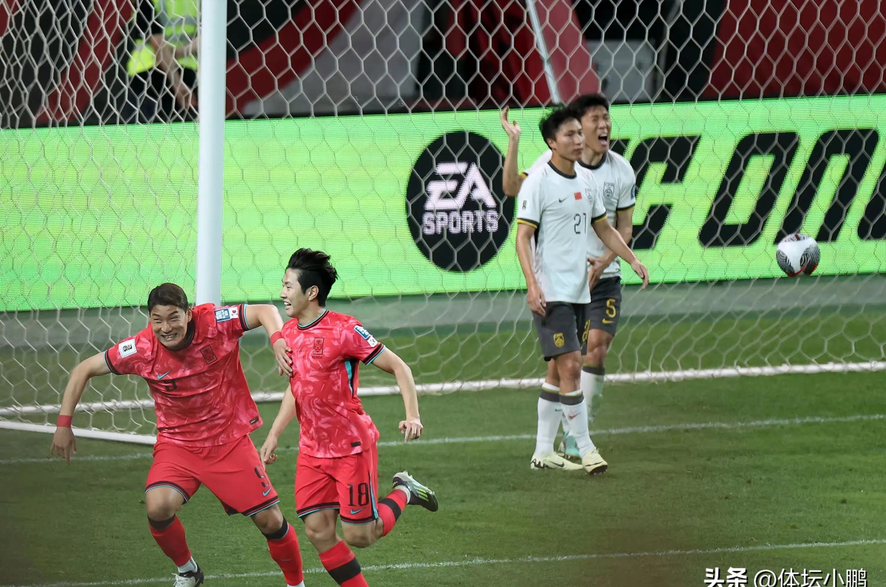 中国队碾压韩国队，郑思维点燃赛场的简单介绍